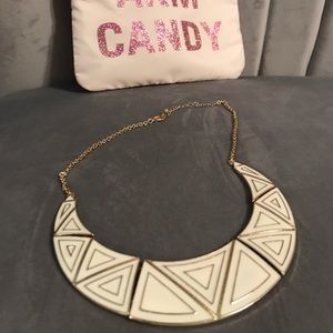 White and gold necklace